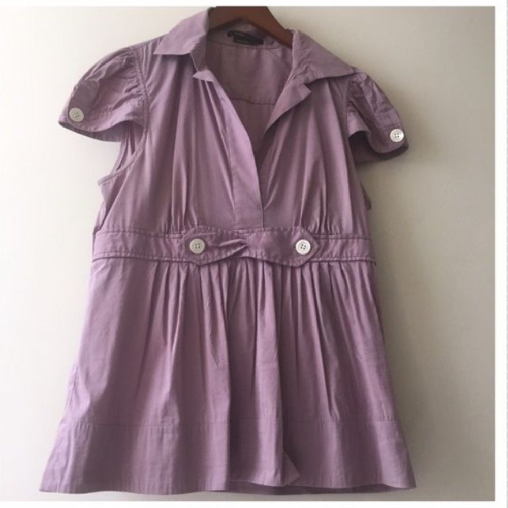 BCBGMaxAzria cap sleeve, gathered blouse A23